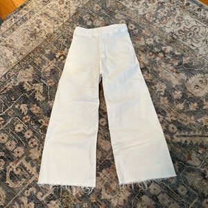 Zara white jeans size 4 like new